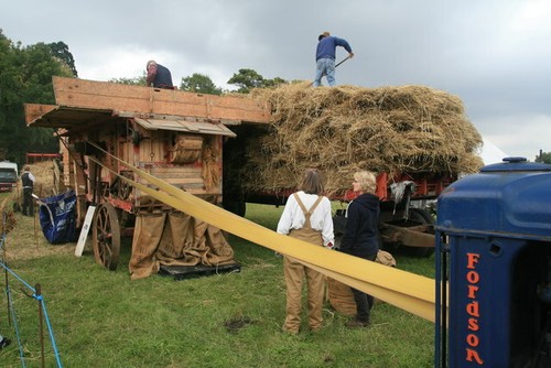 Photo tractor powered - photo,