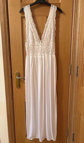 Vintage charnos white chemise - charnos,