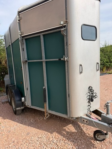 Hb505 double horse trailer - double,