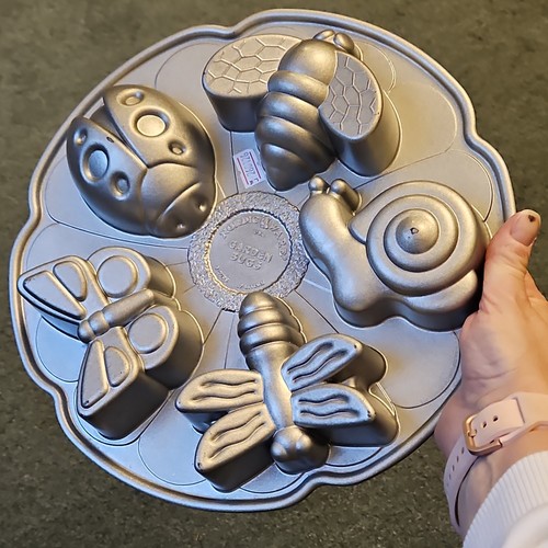 Nordic ware bug baking - nordic,
