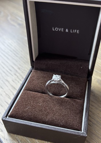White gold diamond ring - white,