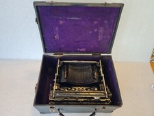 Antique Bijou Typewriter