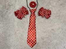 Equestrian Showing Bows •