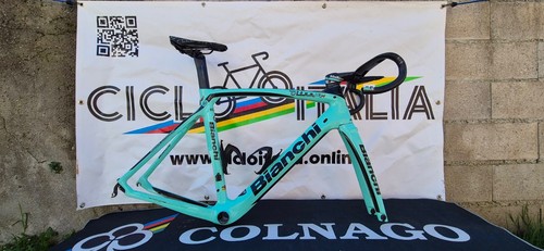 Frame bianchi oltre - frame,