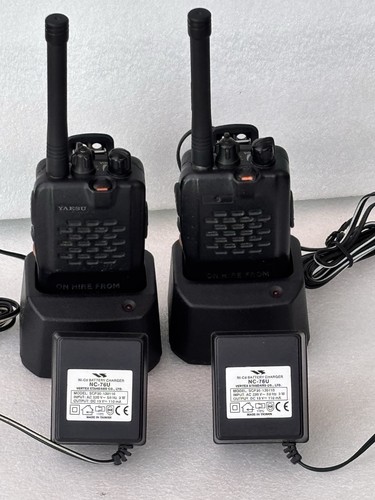 Yaesu vx400 uhf - pair, with