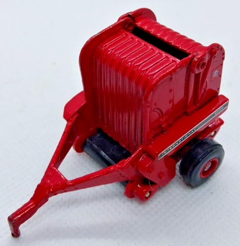 Ertl international - 2.5”,