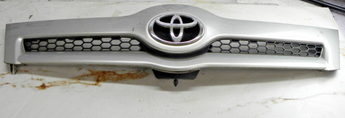 Genuine 2001 toyota - 2001-09,