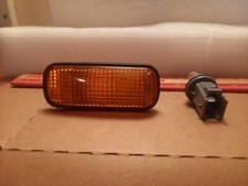 HONDA ACCORD JAZZ CIVIC CR-V FRONT WING SIDE INDICATOR REPEATER LIGHT AMBER 