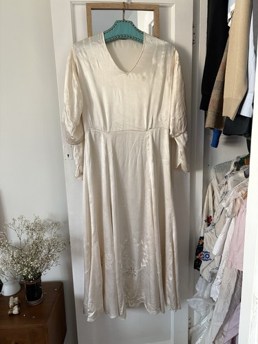Early 1930s ivory silk wedding - 1930s,