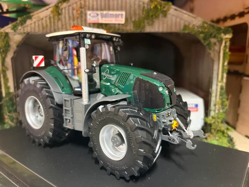 Limited edition claas - edition, axion
