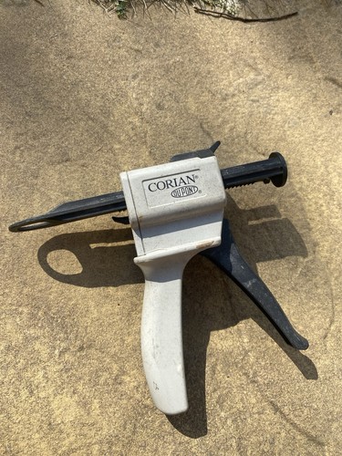 Corian dupont dispensing - dispensing, gun