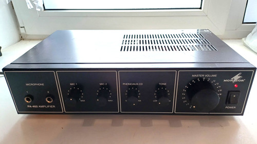 Monacor 402 amplifier - -,