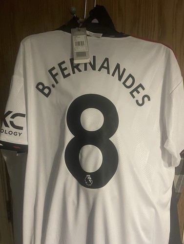 Manchester united fernandes - b.,