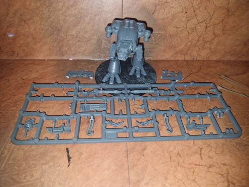 Adeptus titanicus legions - titanicus/,