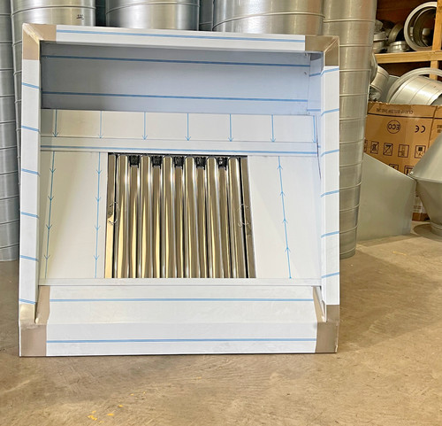 Commercial kitchen - -,