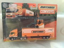 MATCHBOX CONVOYS (US ISSUE) ' MATCHBOX 'MBX CABOVER WITH BOX TRAILER & POWERLIFT
