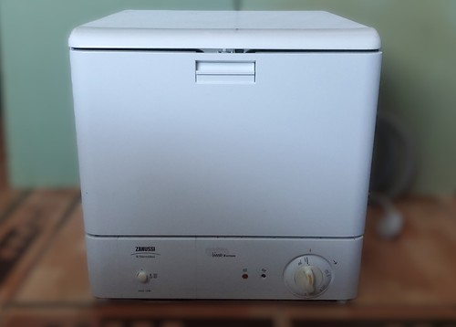 Zanussi countertop dishwasher - zanussi,