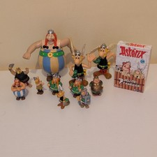 Asterix Figures x11 and card