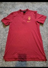 Nike Button Up T-Shirt  Red Size Medium  Galatasaray