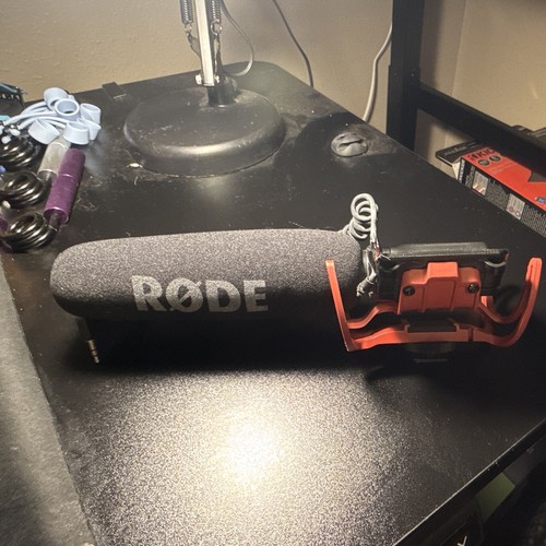 Rode videomic camera - videomic, on-camera