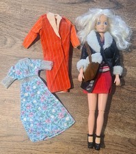  VINTAGE RARE WALKING TANYA