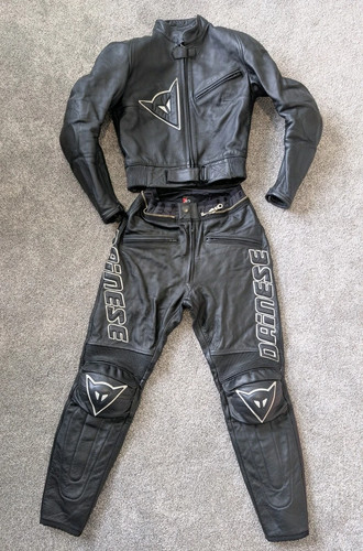 Dainese piece motorbike suit - 2,