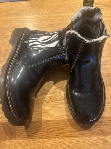Martens zebra fur - zebra,