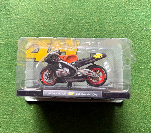 Valentino rossi vr46 18 - rossi, 1:18