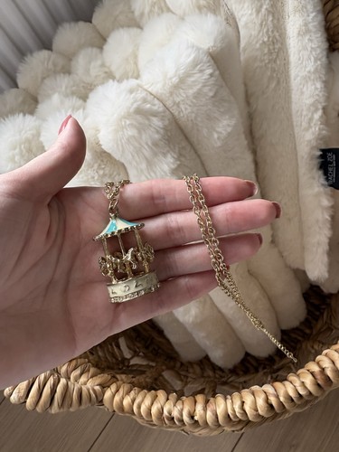 Vintage necklace carousel - necklace,