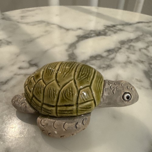 Wade vintage turtle trinket - vintage,