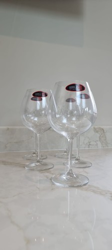 Riedel old world pinot noir - old,
