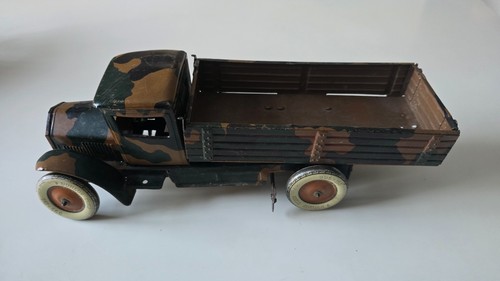 Tin toy tippco military - tin,