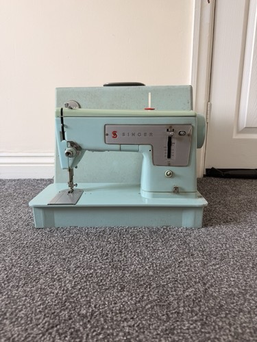 Singer sewing machine electric - machine,