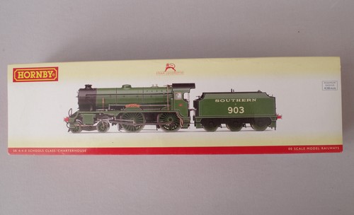 Hornby 0 schools class - hornby,