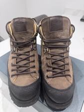 Paraboot Beige Brown Suede