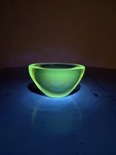 Vintage UV Sensitive Murano