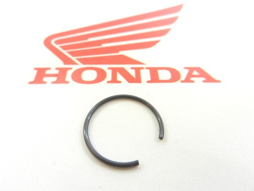 Honda 350 ring clip - honda,