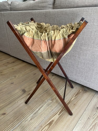 Vintage sewing basket - vintage, stand