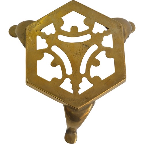 Vintage brass trivet hexagonal - vintage,