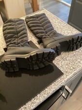 Zara Knee Length Quilted