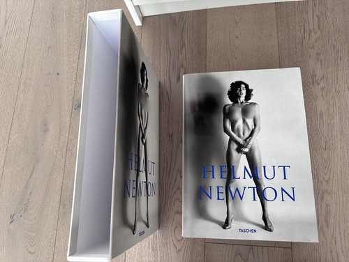Helmut newton sumo - helmut,