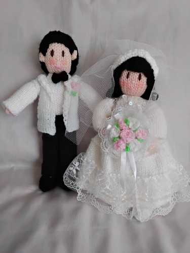 Hand knitted bride white - hand,