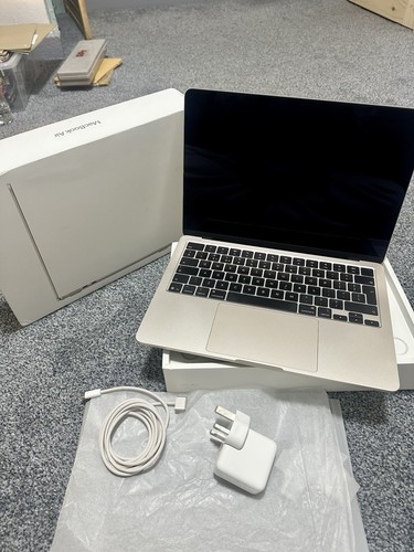 Apple macbook air inch m4 - apple,