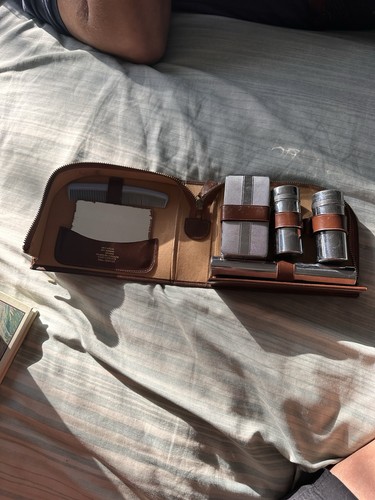 Men vintage travel - travel, grooming