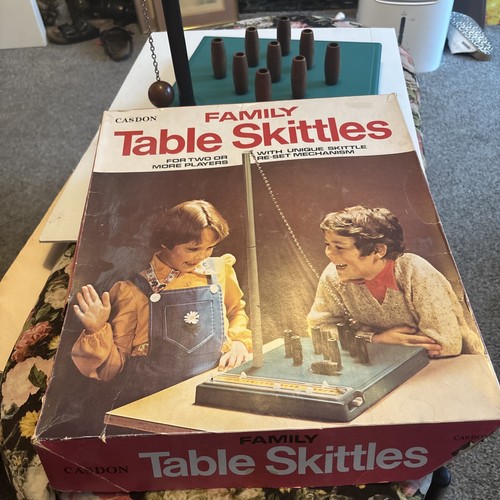 Casdon family table skittles - casdon,