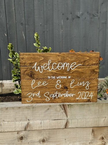 Welcome our wedding wooden - welcome,