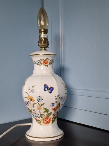 Vintage aynsley cottage - aynsley,