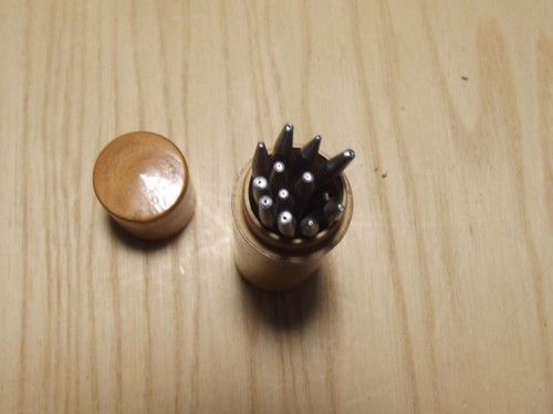 Vintage stakes punches - /, 3mm