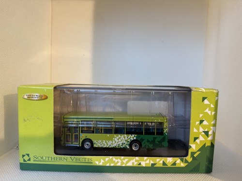 Cmnl ukbus 3020 dennis - cmnl,