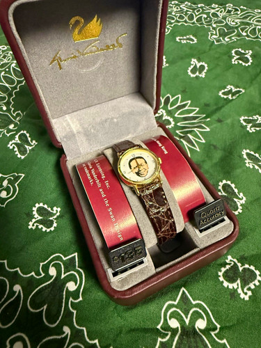 Franklin mint quartz analog - mint,